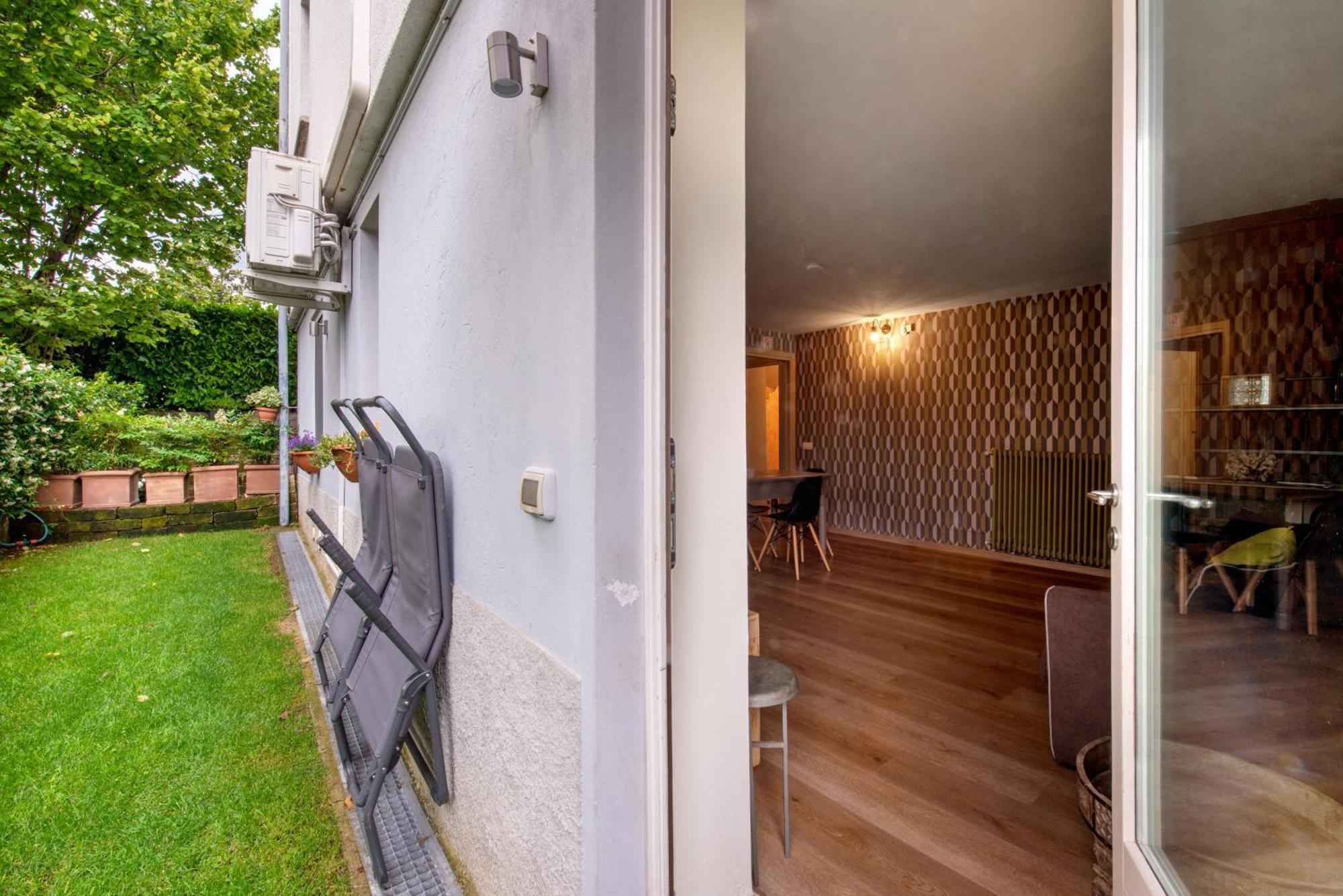 Aloha Lake Apartments Mandello del Lario Bagian luar foto